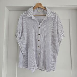 Eesome Striped Button-Down Shirt in White and Purple